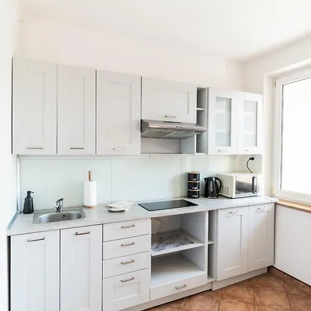 Piotrapartments - Mokotow Broniwoja - Stylish Studio Near Metro شقة *