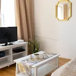 Piotrapartments - Mokotow Broniwoja - Stylish Studio Near Metro