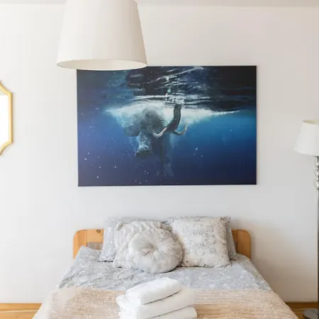 Piotrapartments - Broniwoja Business * Warsaw