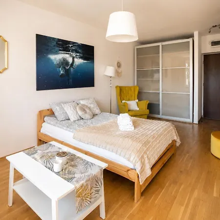 Piotrapartments - Mokotow Broniwoja - Stylish Near Metro Appartement *