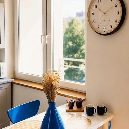 Piotrapartments - Mokotow Broniwoja - Stylish Near Metro Apartment