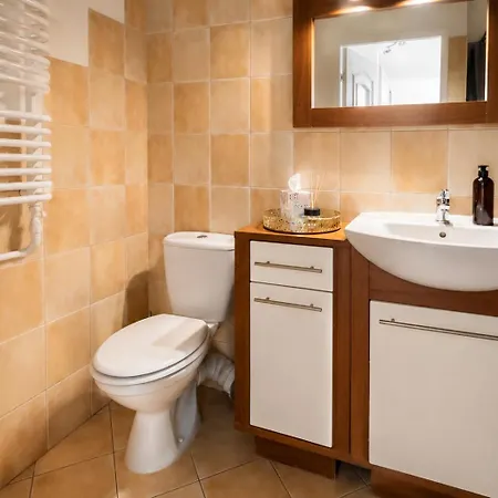 Piotrapartments - Mokotow Broniwoja - Stylish Near Metro