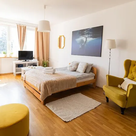 Apartamento Piotrapartments - Broniwoja Business Varsóvia